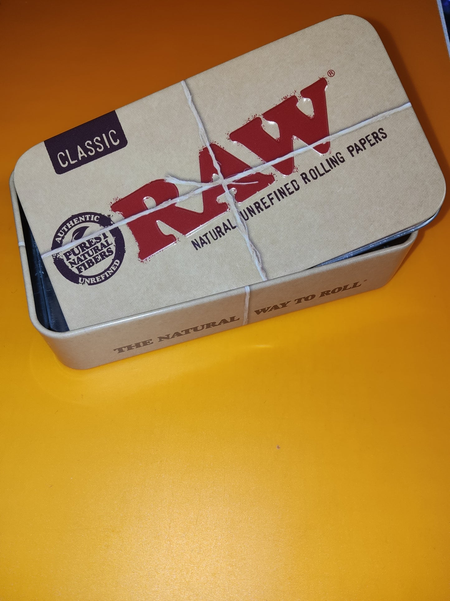 RAW Caja Metálica GRANDE