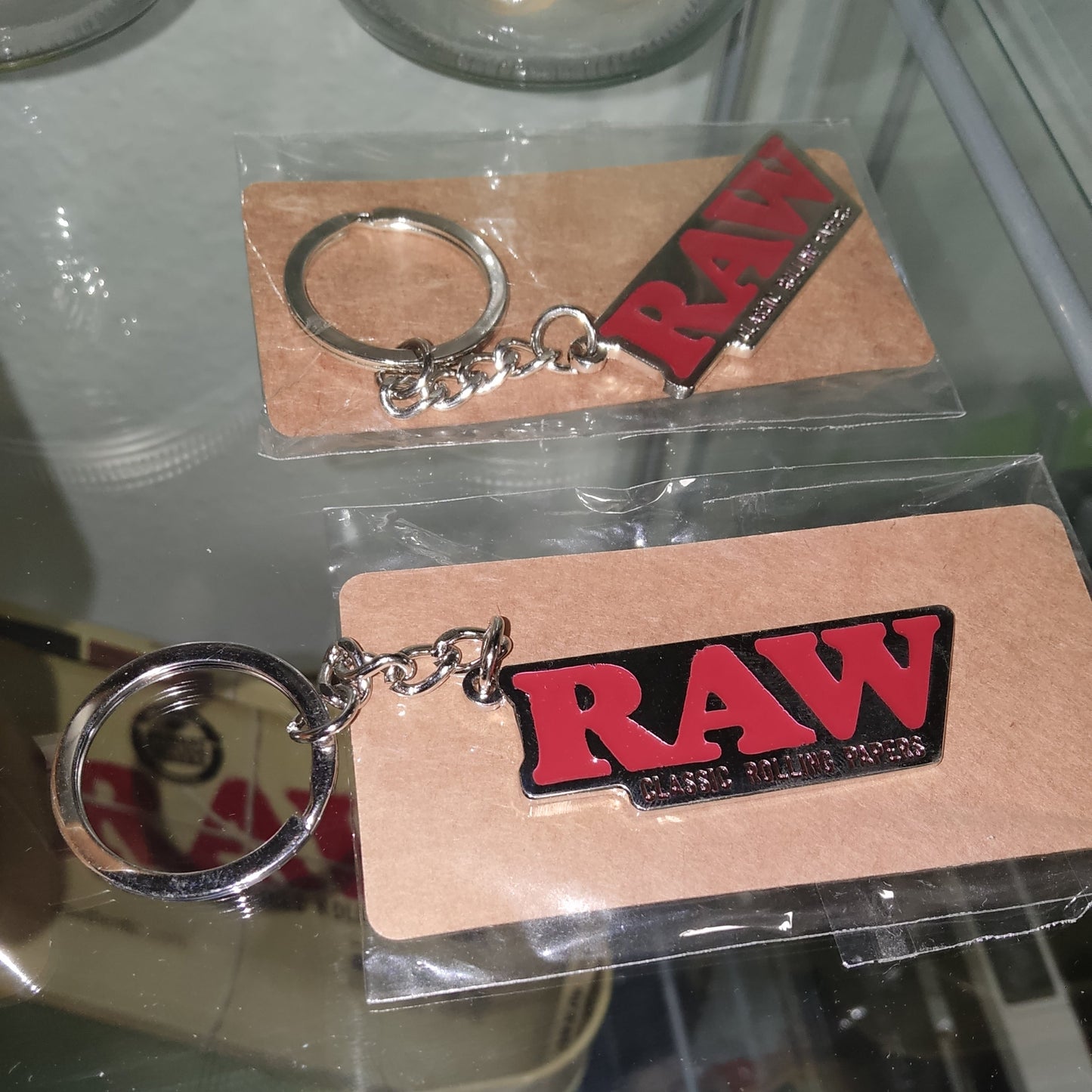 RAW Llavero Metálico Alta Calidad